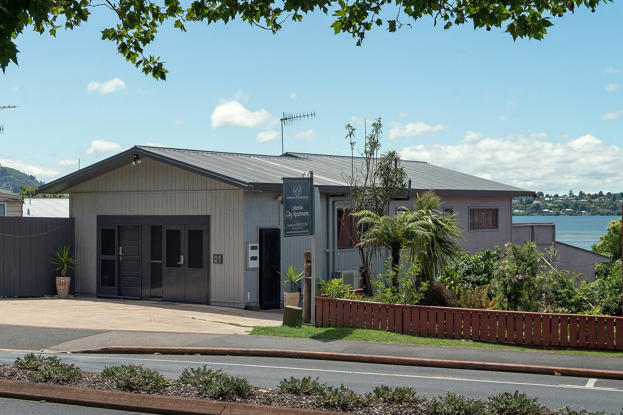 Lakeside City Lodge Rotorua Exterior photo