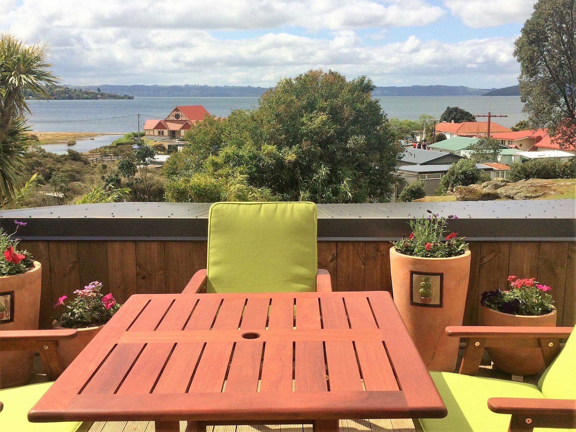 Lakeside City Lodge Rotorua Exterior photo